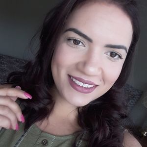 Meet your Posher, Carla